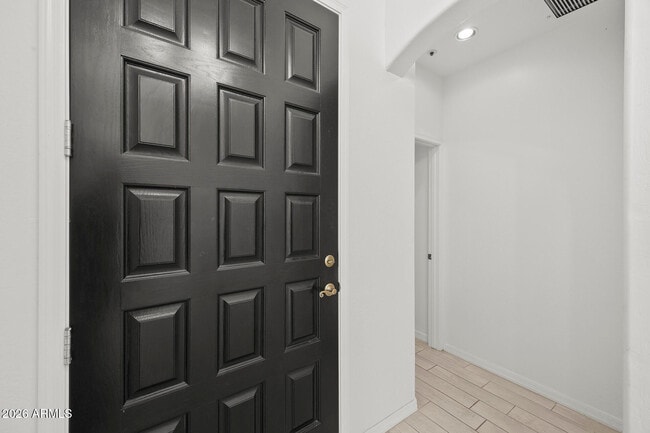 Building Photo - 8479 N 84th Pl