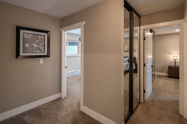 Building Photo - Tahoe Donner- Long Term Rental $2900