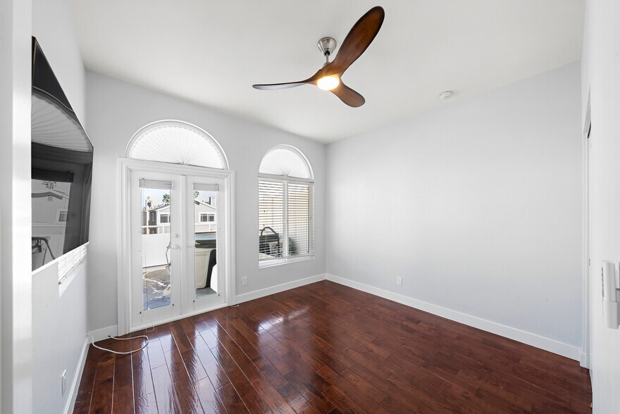 Building Photo - 40 15th St
