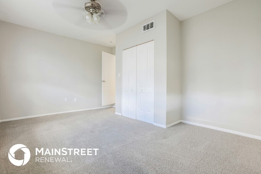 Building Photo - 7517 Lyncrest St