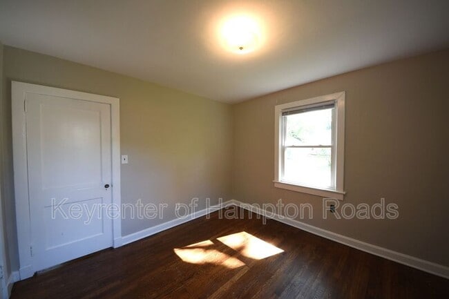 Building Photo - 500 Beechwood Ave