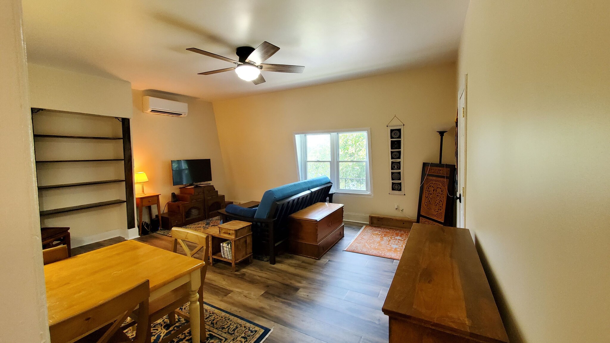 Living Room from Hallway Door - 11 Riverside Avenue