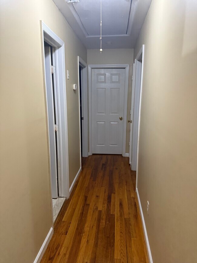 Building Photo - 1336 K St