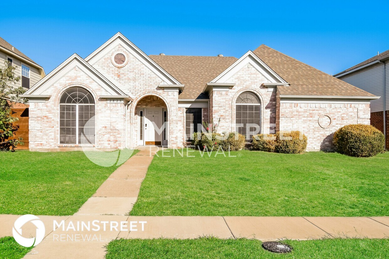 Primary Photo - 2825 Clearmeadow Dr