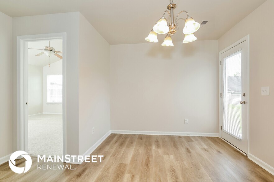 Building Photo - 2802 Wild Poplar Way