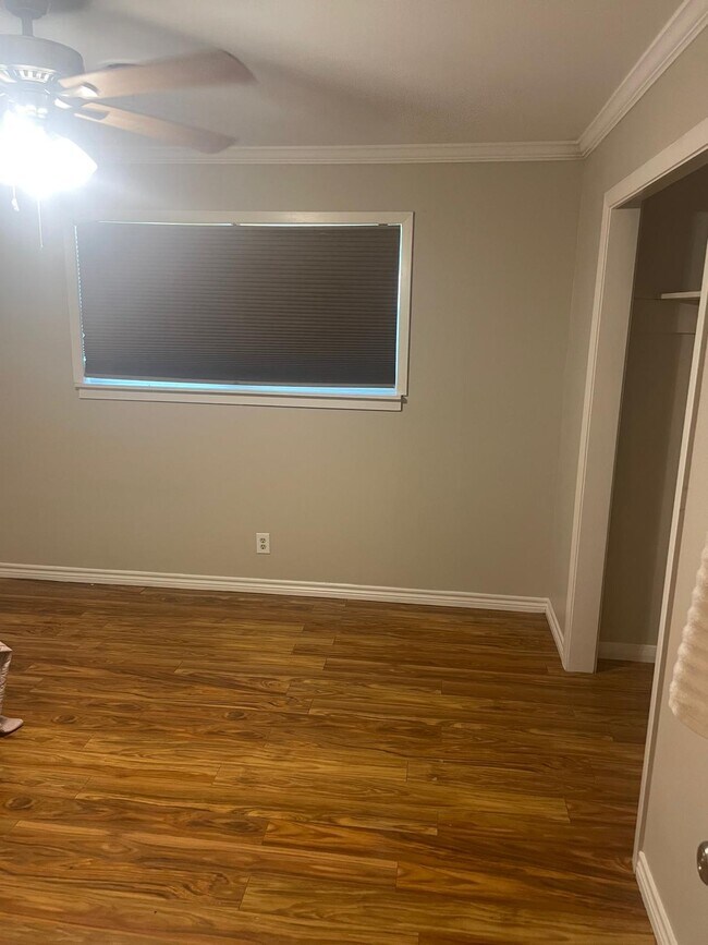 Building Photo - 3520 Lazy Ln