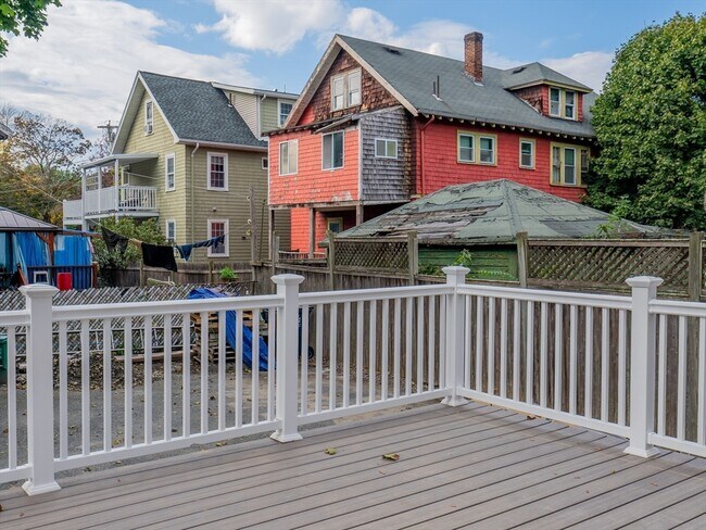 Building Photo - 22 Madison Ave