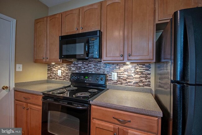 Building Photo - 12162 Penderview Ln