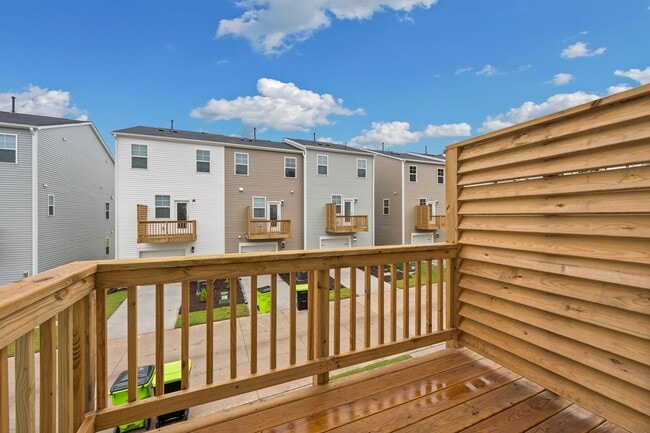 Building Photo - Available Now! New Construction - 3 Bedroo...