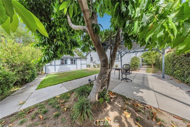 Building Photo - 420 Adelyn Dr
