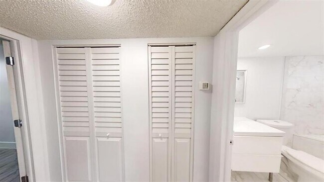 Building Photo - 6600 Royal Palm Blvd