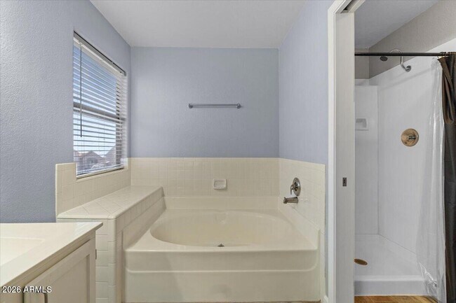 Building Photo - 3260 S Laguna Dr