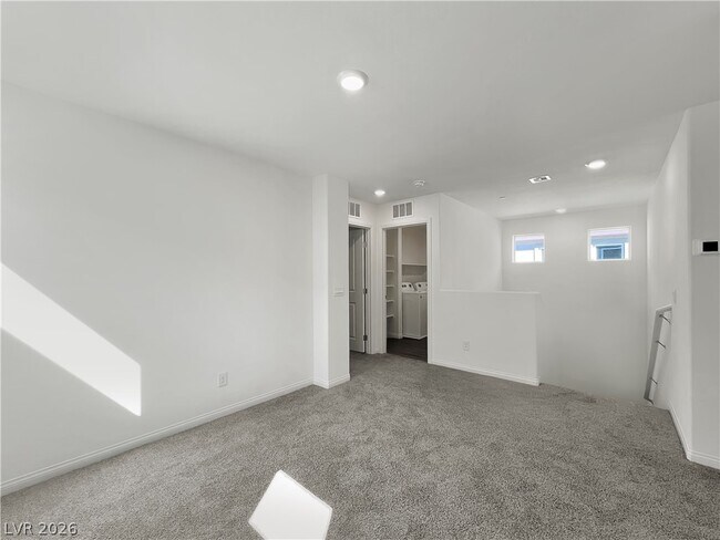 Building Photo - 9984 Indigo Cliffs St