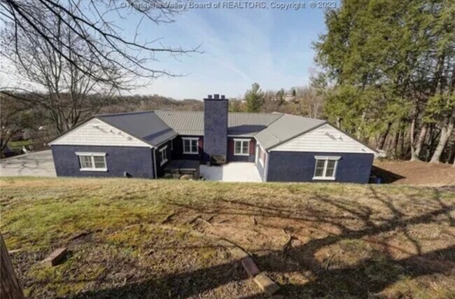 Building Photo - 204 Angel Terrace