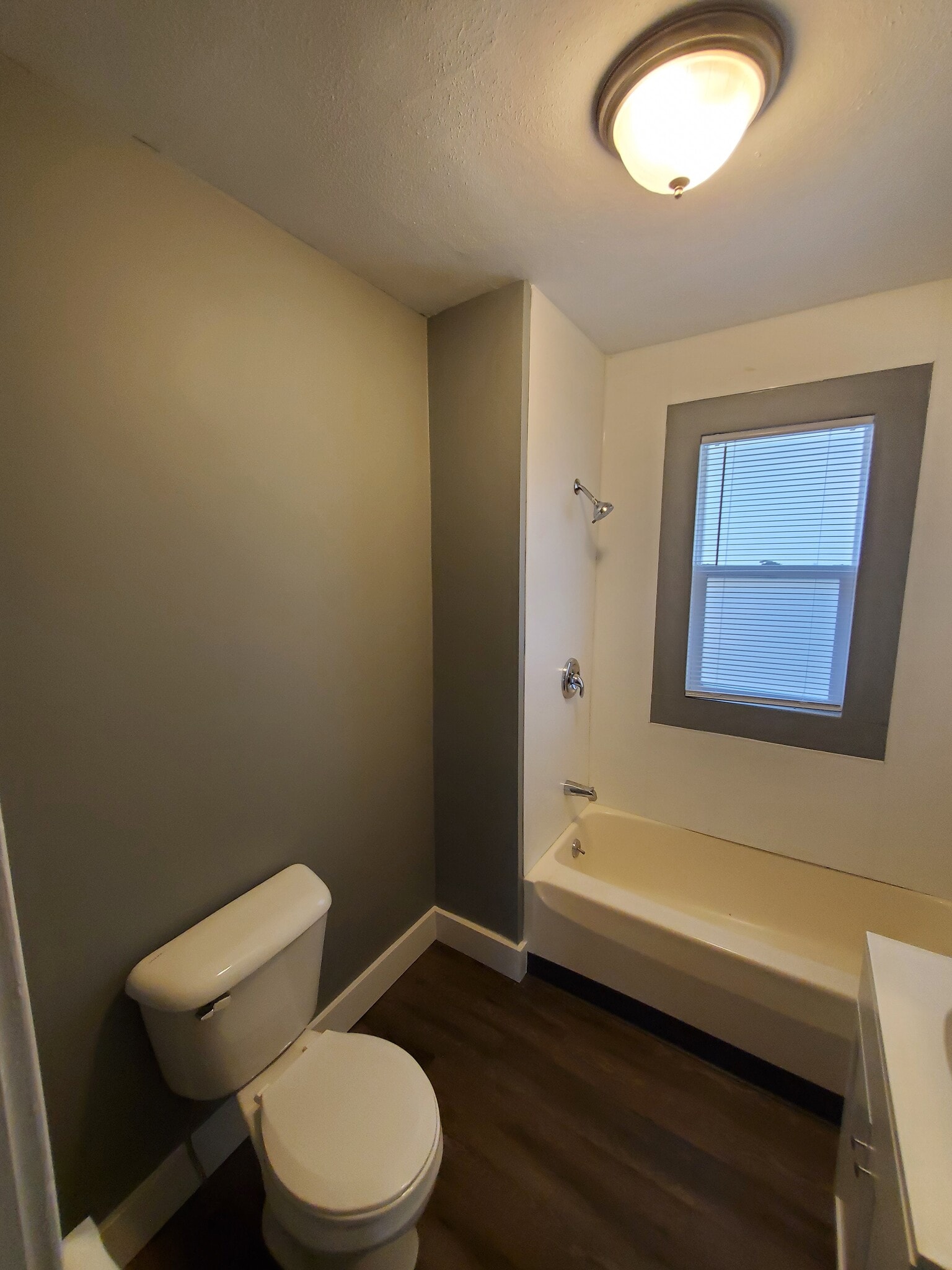 Building Photo - 2642 Riordan St