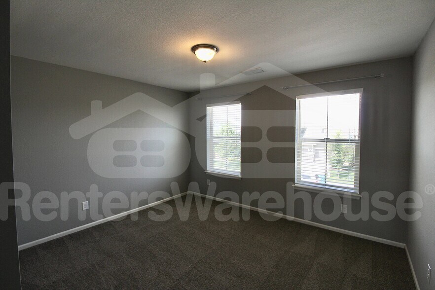 Building Photo - 5402 Lulu City Dr