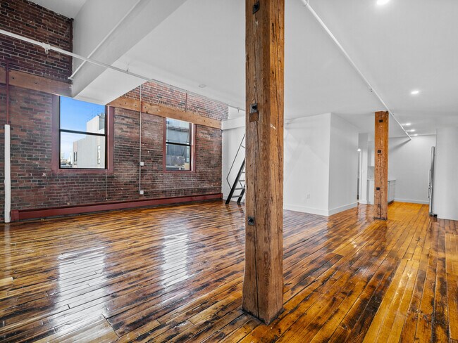 Building Photo - 791 Tremont St