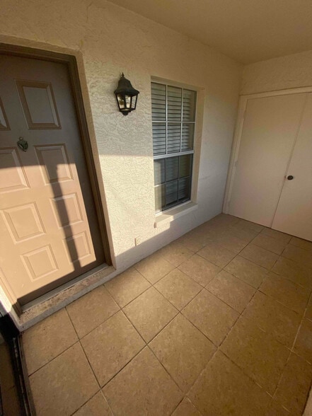 Building Photo - 2969 Bonaventure Cir