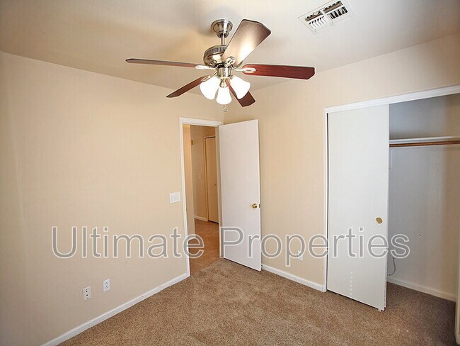 Building Photo - 24824 N 36th Ave