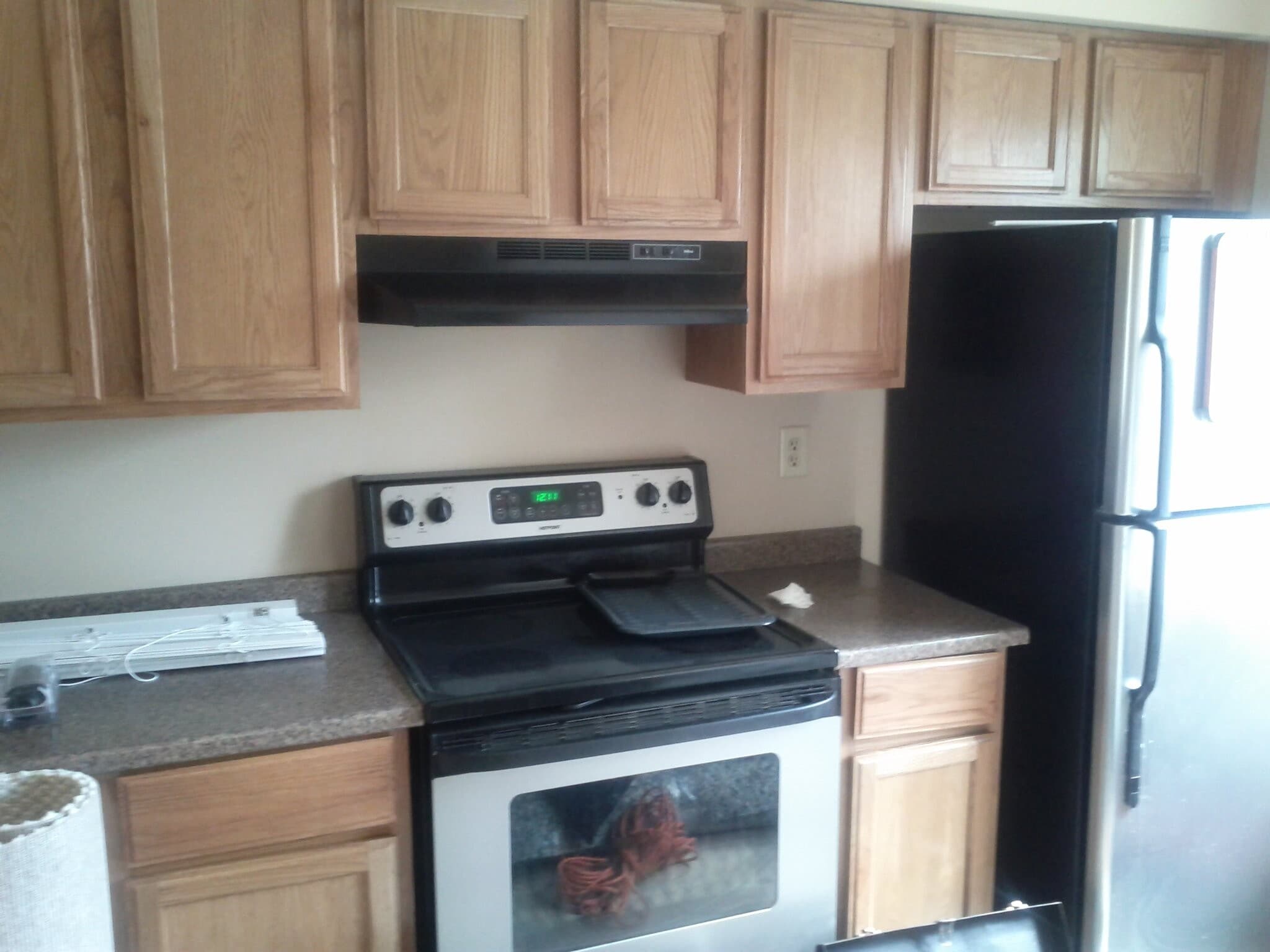 Building Photo - 3232 Pebblebrook Ln