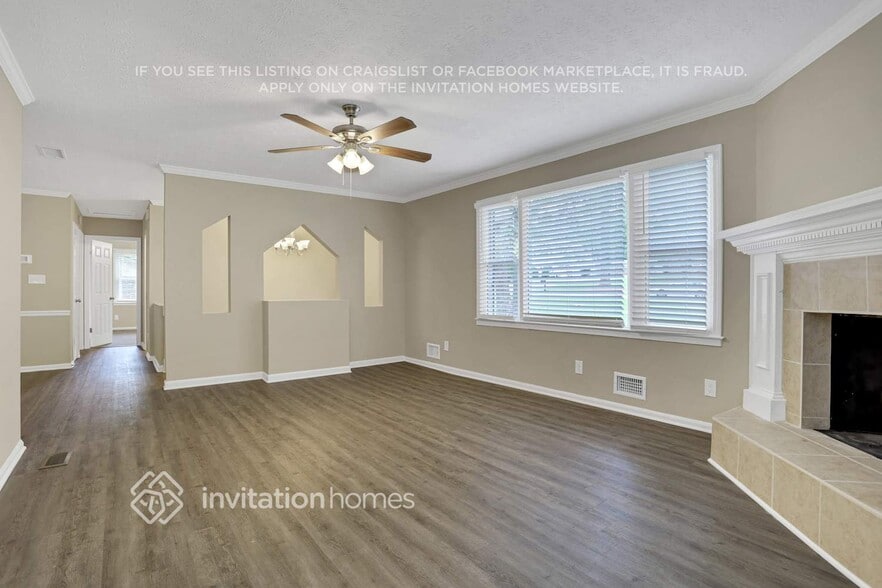 Building Photo - 27 Simpson Dr NE