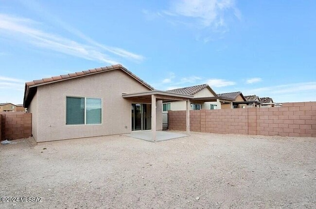 Building Photo - 11990 E Chavez Dr