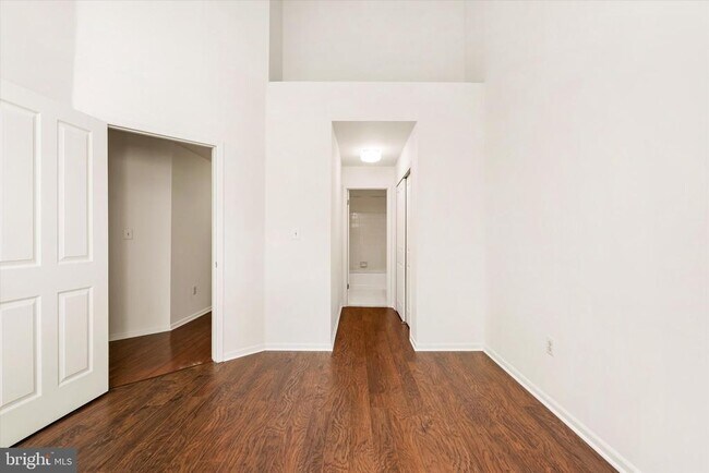 Building Photo - 623 Brickhouse Rd