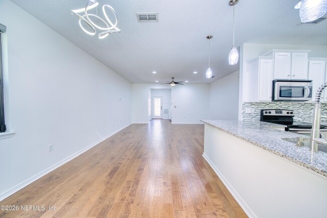 Building Photo - 7019 Coldwater Dr