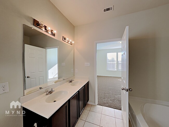 Building Photo - 7721 Tudanca Trail