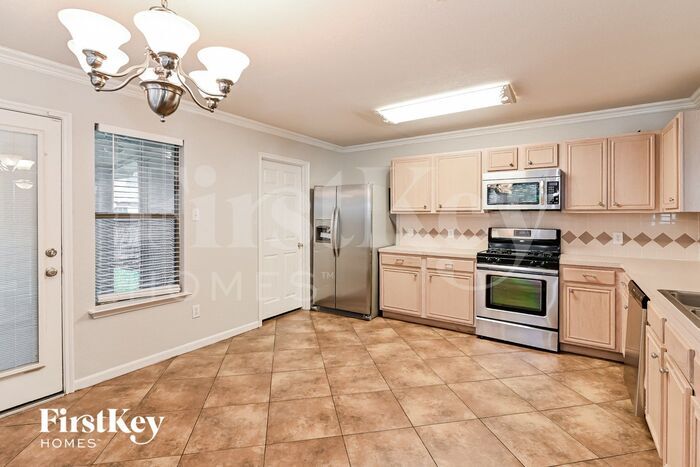 Building Photo - 15114 Blue Creek Ranch Dr