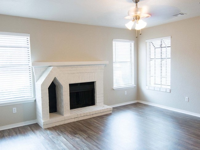 Living Area - The Arden Walnut Creek