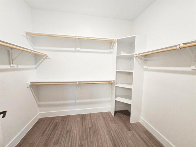 Building Photo - 13505 Burnet Rd