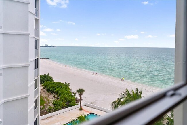 Building Photo - 1750 Benjamin Franklin Dr