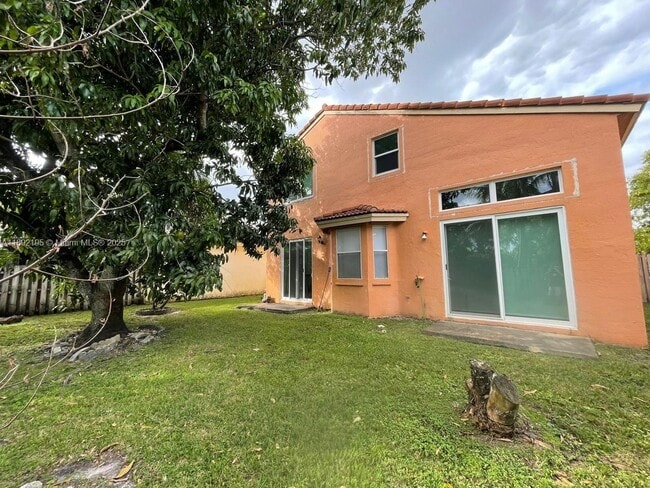 Building Photo - 10470 SW 16th St