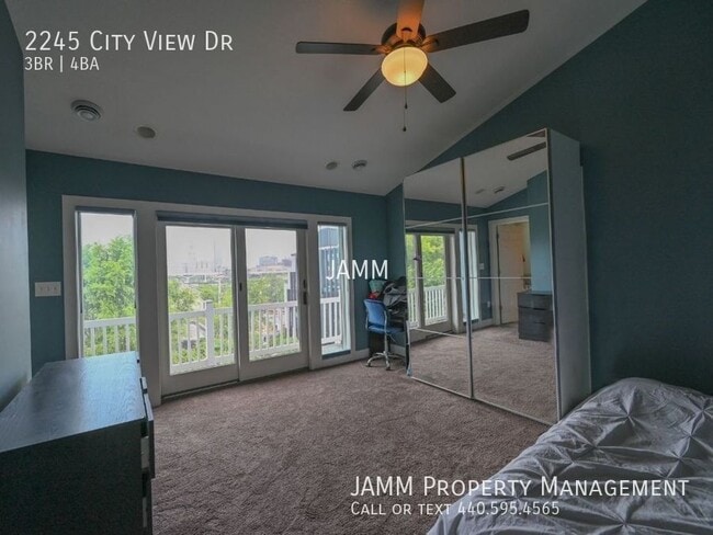 Building Photo - 2245 City View Dr