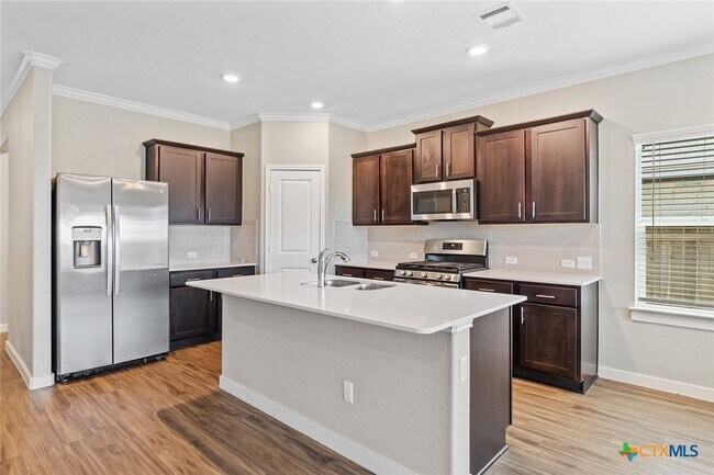 Building Photo - 305 Arnage Dr