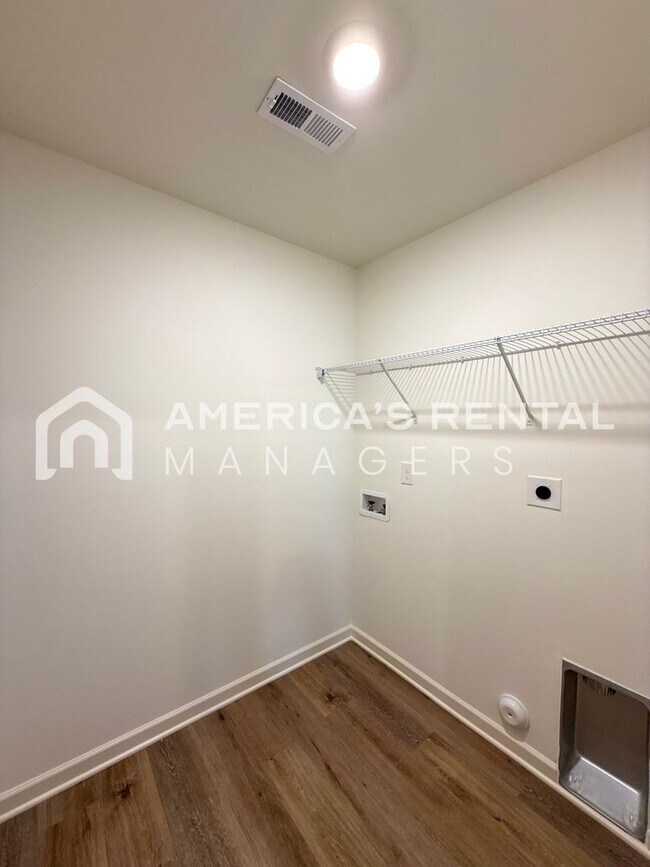 Building Photo - Your Dream Home Awaits in Vance, AL!! View with 48 Hours Notice!