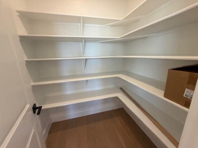 Building Photo - 324 Greenhouse Dr