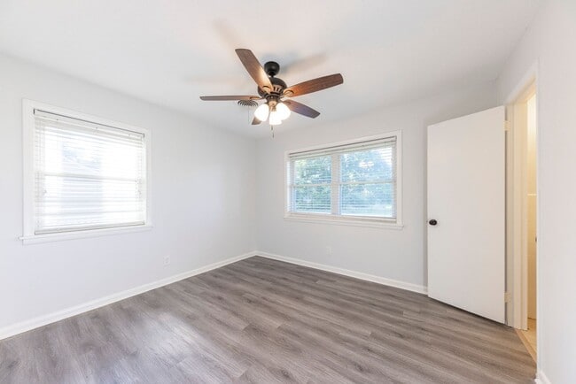 Building Photo - 115 Ketchum Ln