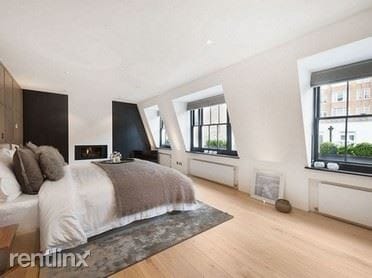 Building Photo - 900 Adams Crossing