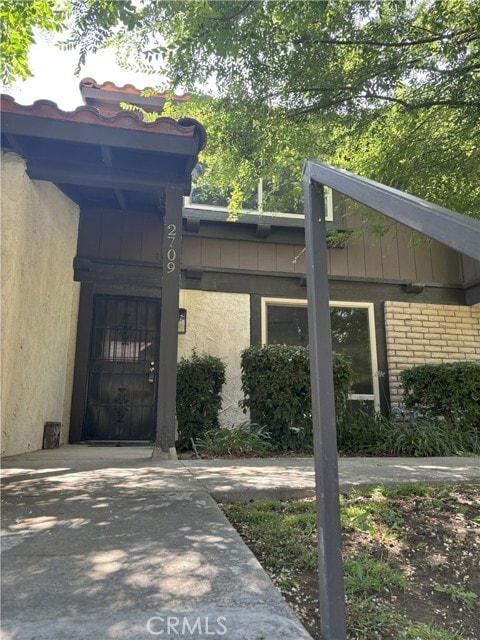 Building Photo - 2709 Tropicana Dr
