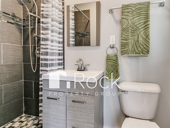 Building Photo - Remodeled 3 Bedroom Bungalow in OKC's Plaza District *Half Off 1st Month's Rent*