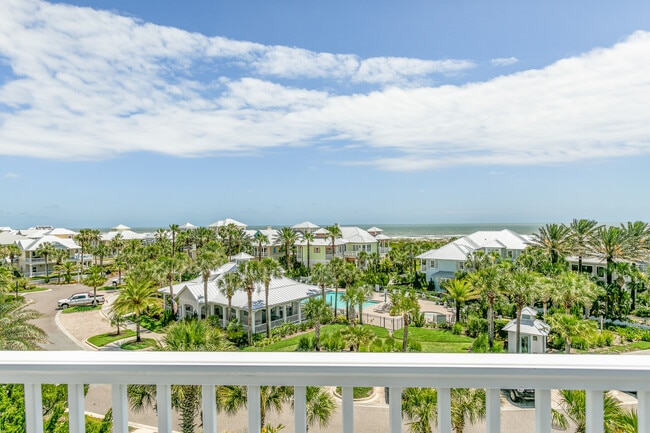 Building Photo - 681 Ocean Palm Way
