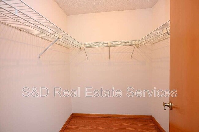 Building Photo - 848 Mikasuki Dr