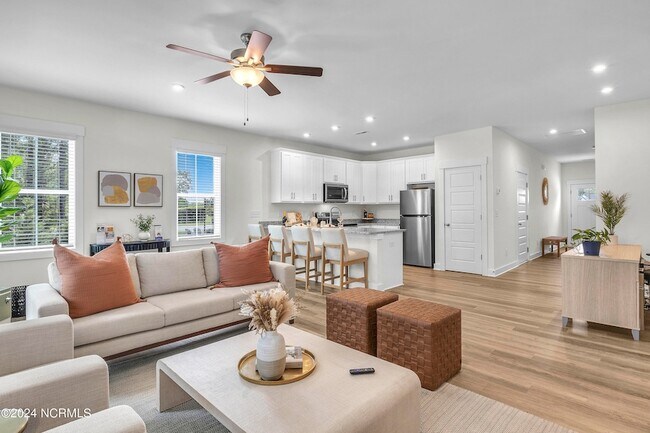 Building Photo - 6012 Beckington Dr