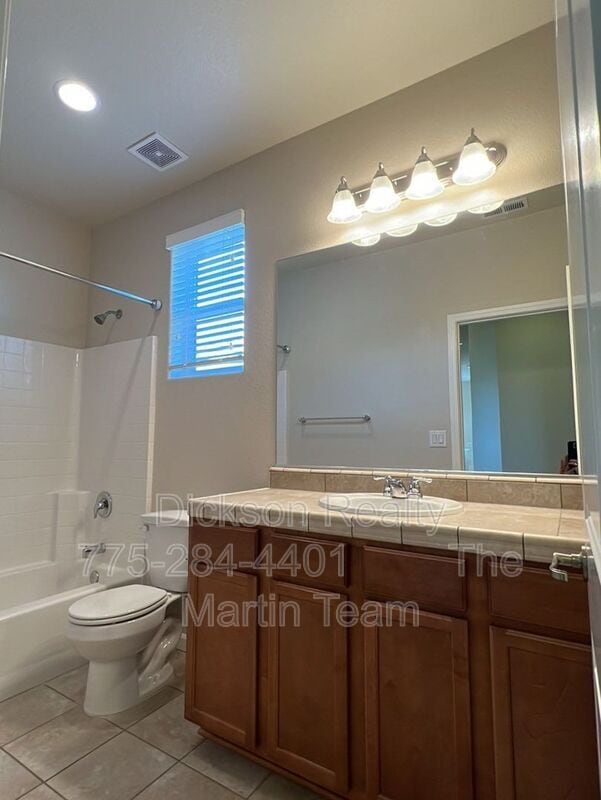 Building Photo - 7136 Cinder Village Dr