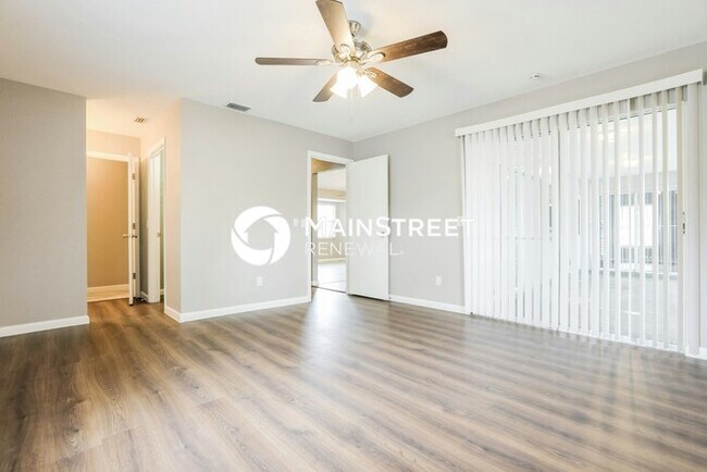 Building Photo - 3 Bedroom Pet-Friendly Home in NORTH PORT, FL with Main Street Renewal