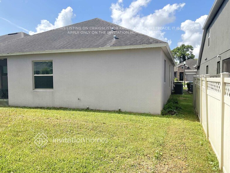 Building Photo - 1604 Pine Marsh Loop