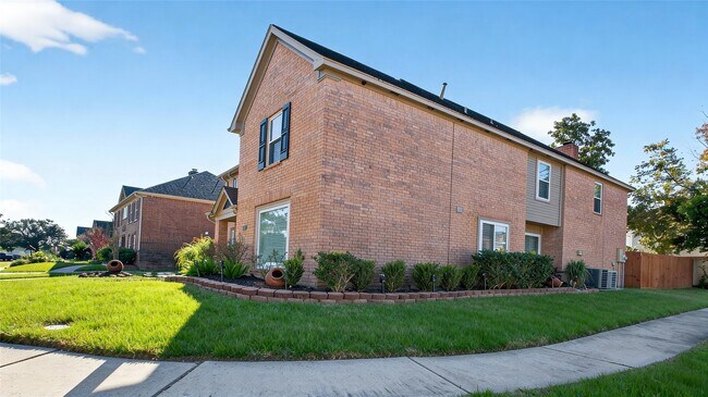 Building Photo - 19115 Keyturn Ln