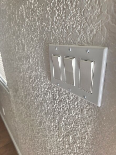 Building Photo - 809 K St